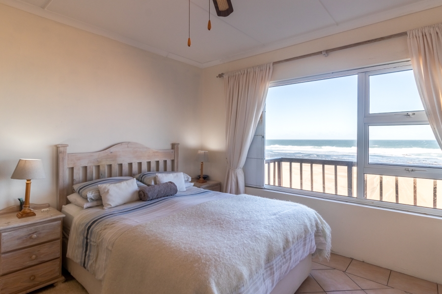 3 Bedroom Property for Sale in Cannon Rocks Eastern Cape